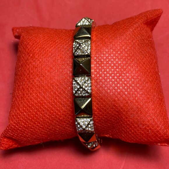 Michael Kors Gold Tone Link Bracelet - Picture 6 of 16